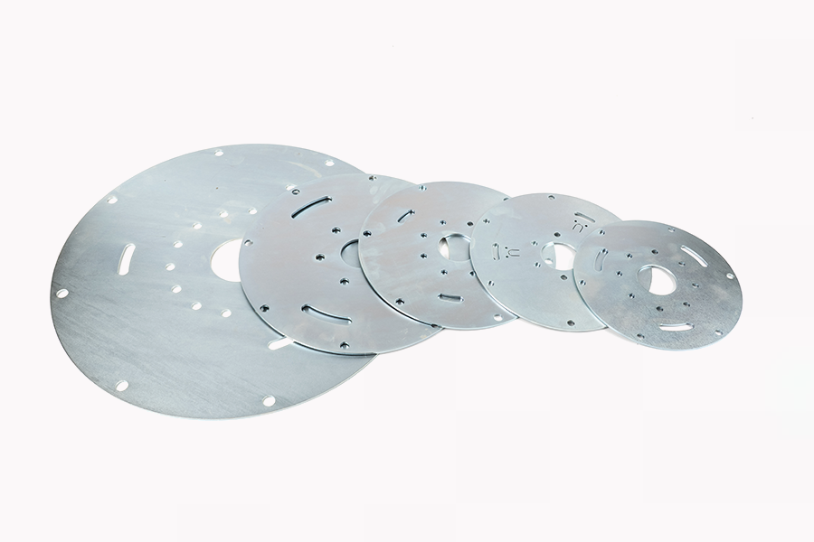 金属部品のスタンピング